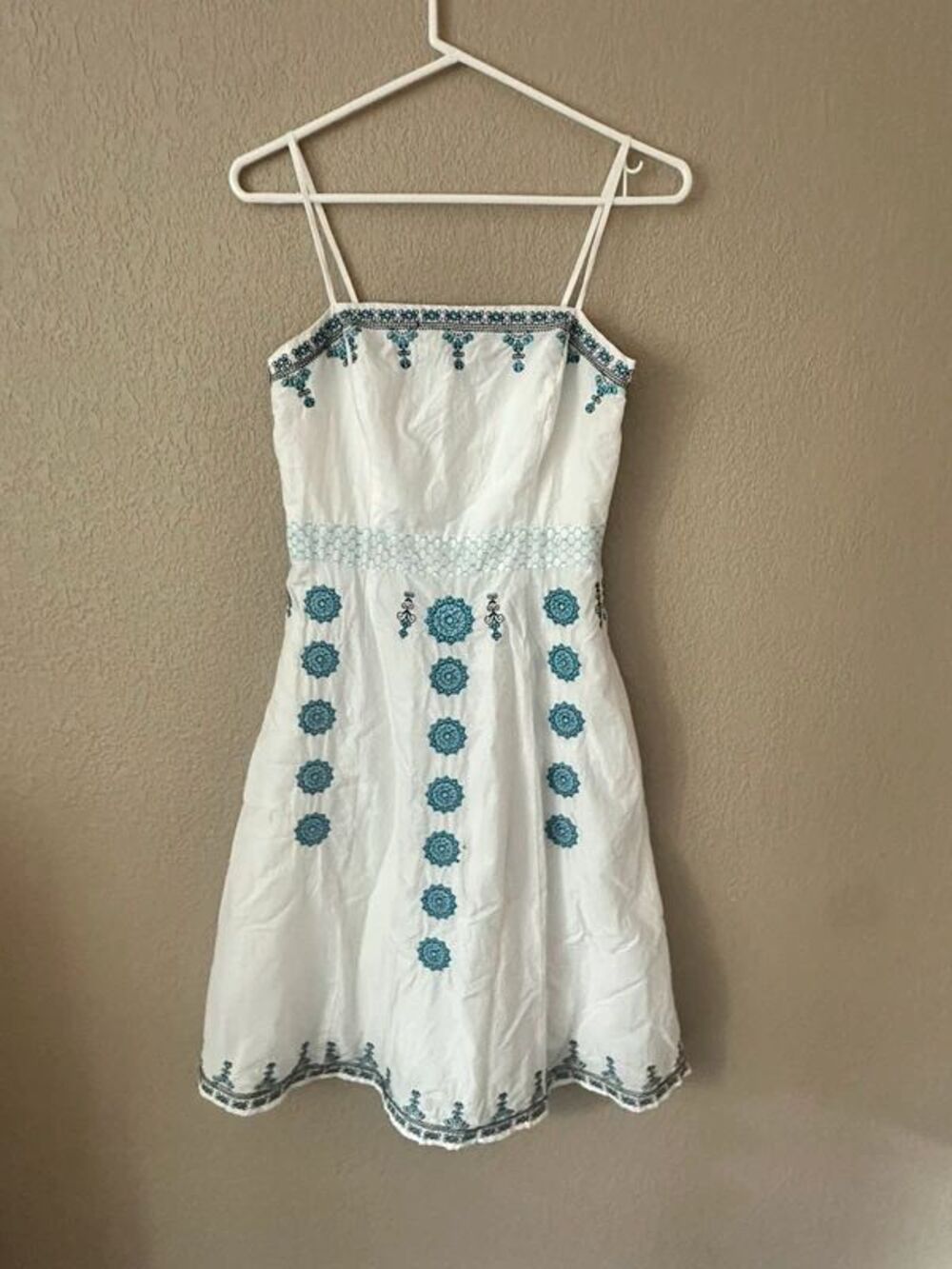 Ann Taylor Loft cotton Embroidered summer Sundress size 2